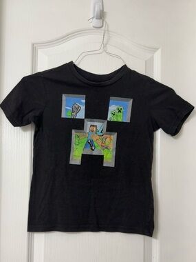 Mojang Minecraft Boys Mine Face Fill T-Shirt black short sleeve size 6/7